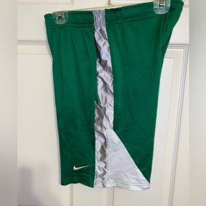 Nike Basketball Dazzle Shorts Silky  Smooth Green - Large